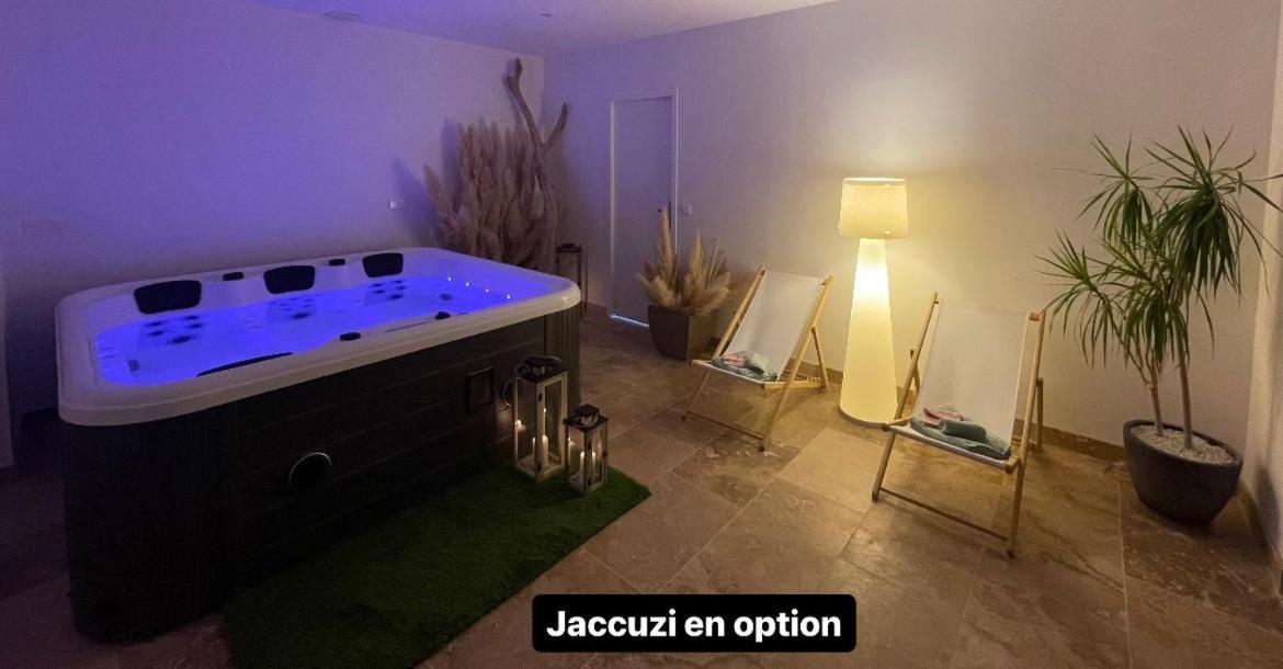 La Nuit Etoilee Aparthotel Сен-Мартен-дьо-Кро Екстериор снимка
